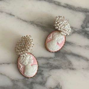 Nicola Bathie Cameo Clip Earrings, Pink